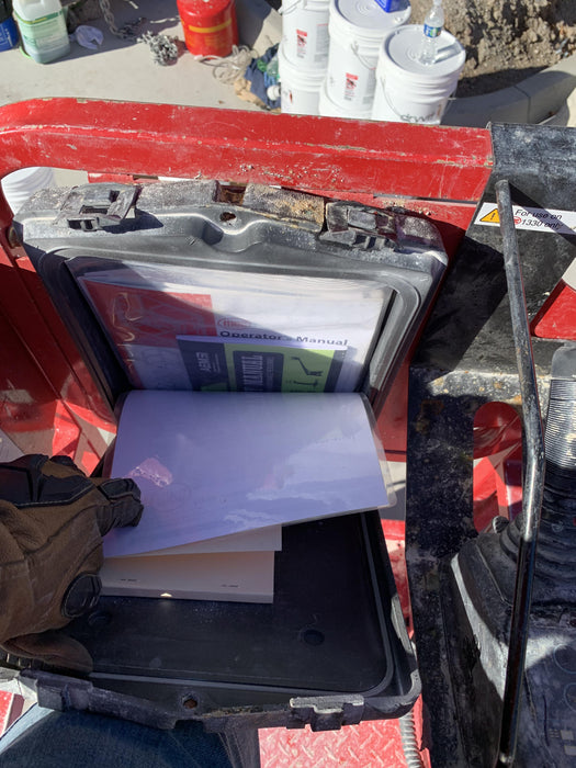 2020 MEC 1330SE Solid NM Tires, Steel Swing out Doors, LCS, Beacon, 900W Inverter