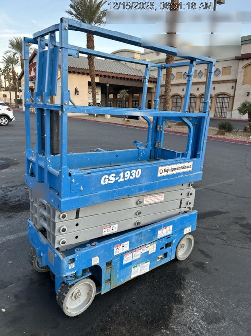 2020 Genie GS-1930 Solid Non Marking Tires, Beacon, Folding rails with half height swing gate