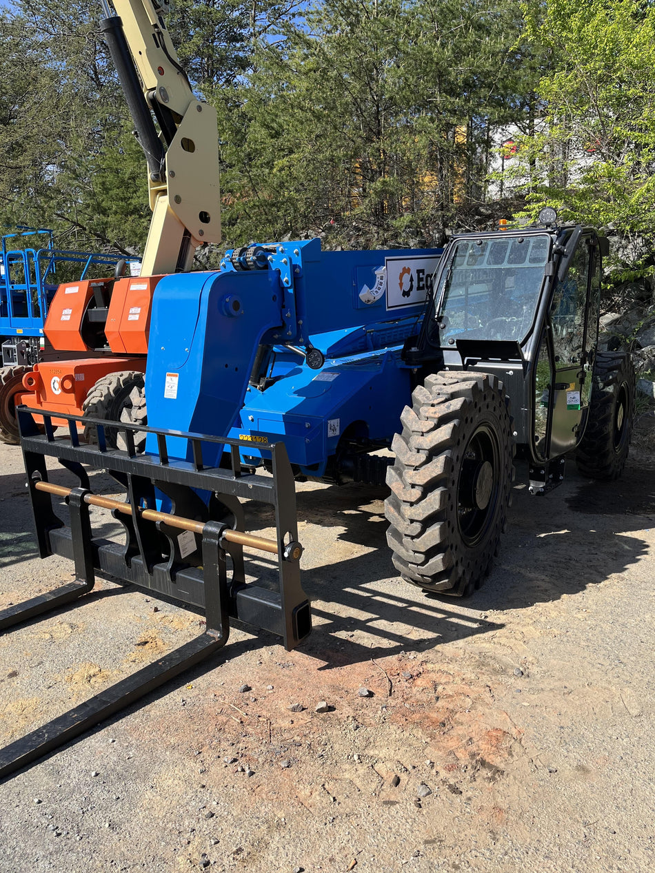 2022 GENIE GTH-844