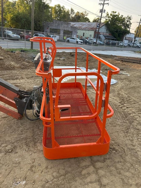 2019 JLG 660SJ