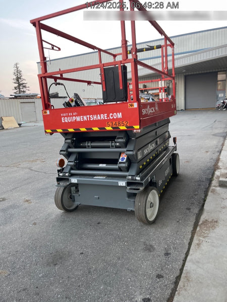 2025 SKYJACK SJ4726
