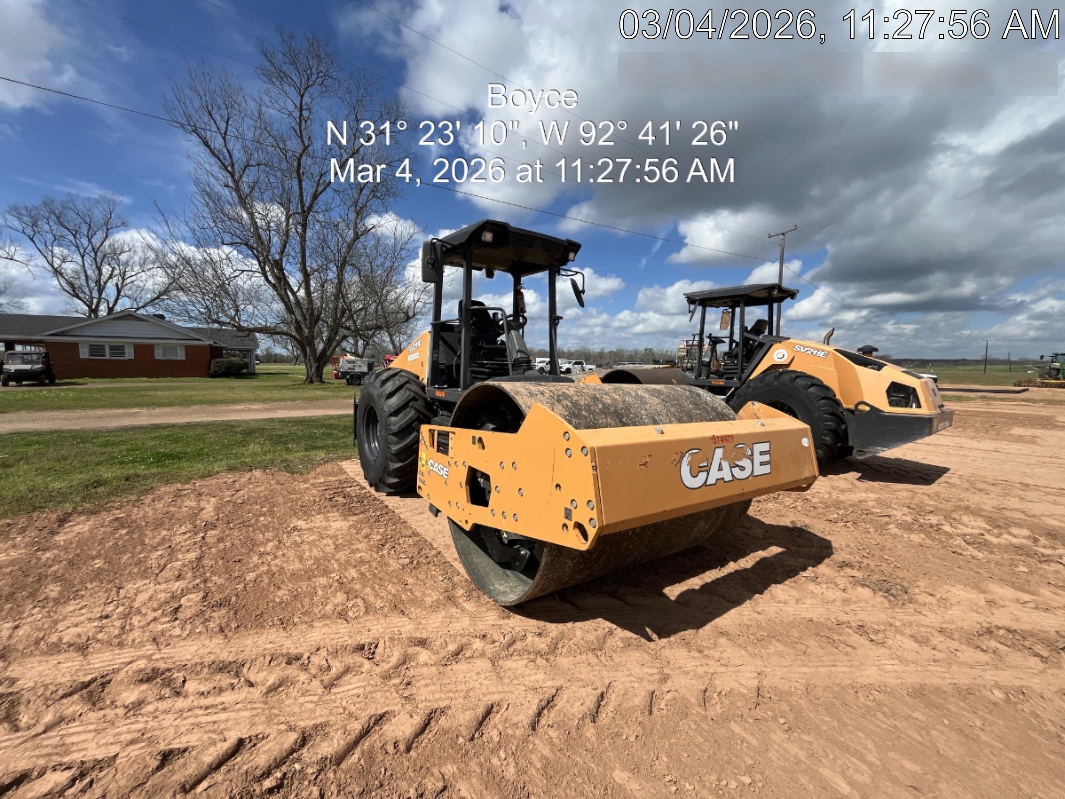 2023 CASE SV211E