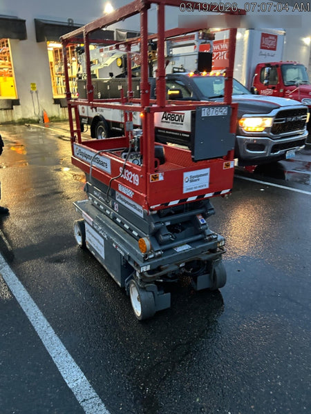 2020 Skyjack SJIII-3219 Solid NM Tires, Half height spring hinged entry gate, Dual Beacons, 800W Inverter
