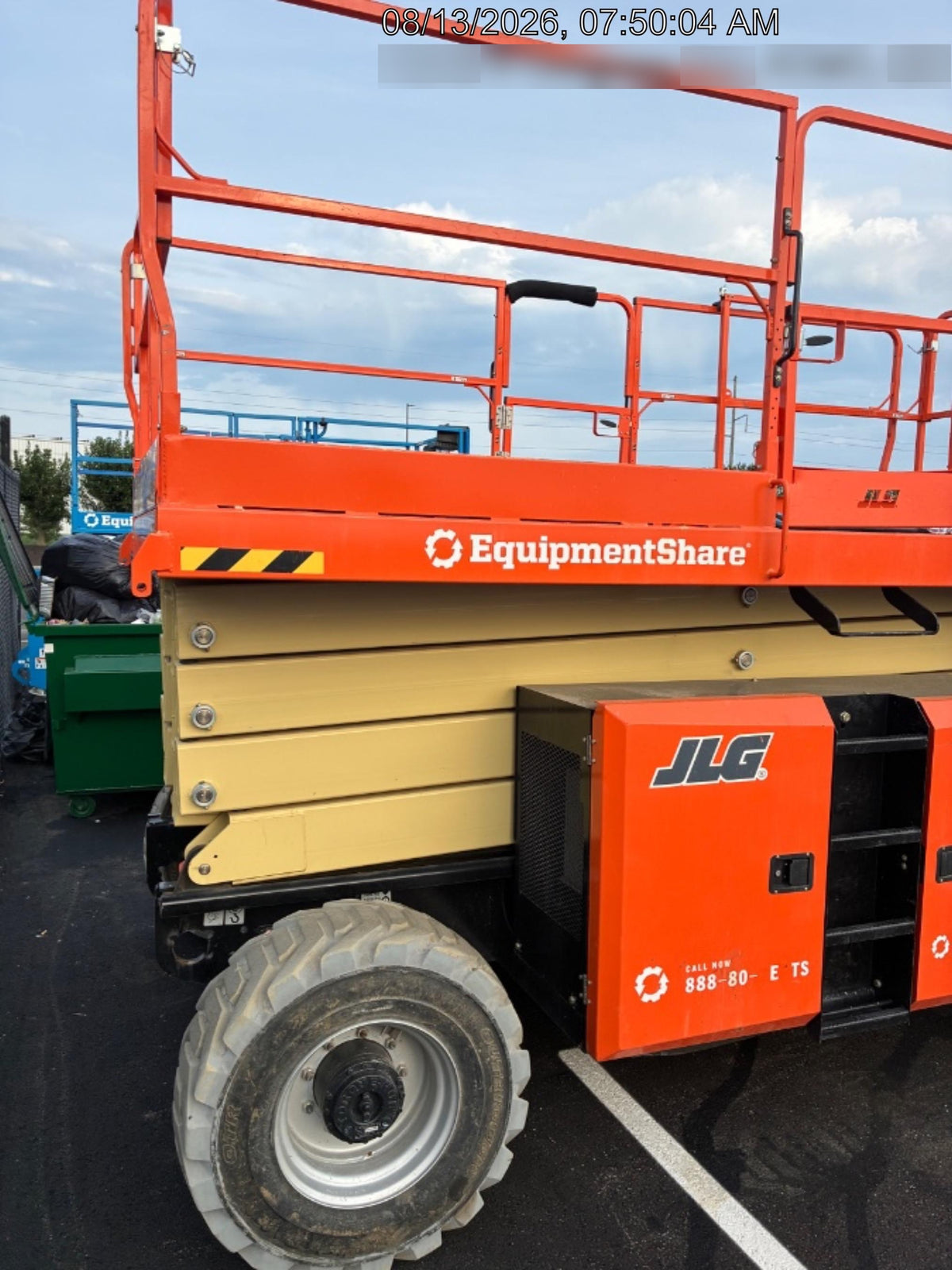 2023 JLG RT4394