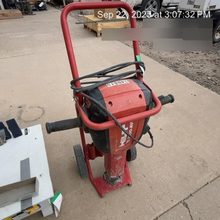 2021 HILTI TE 3000-AVR