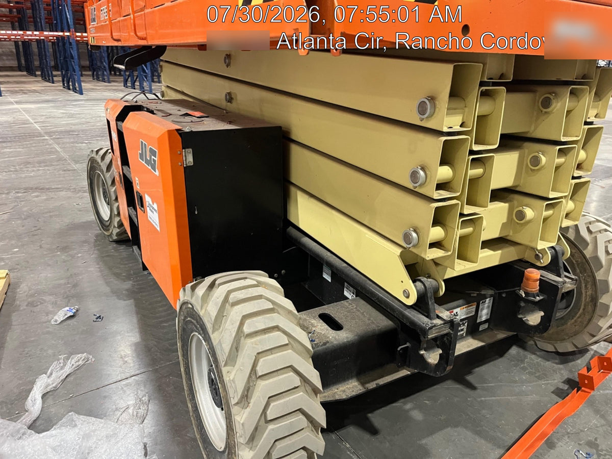 2022 JLG 4394RT