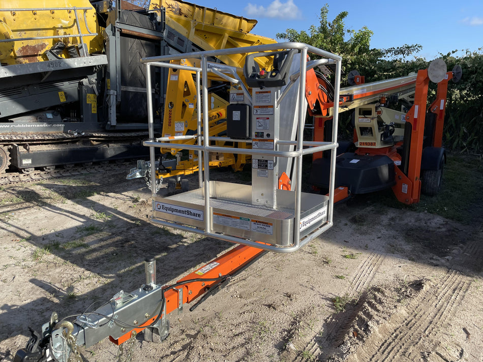 2022 JLG T500J