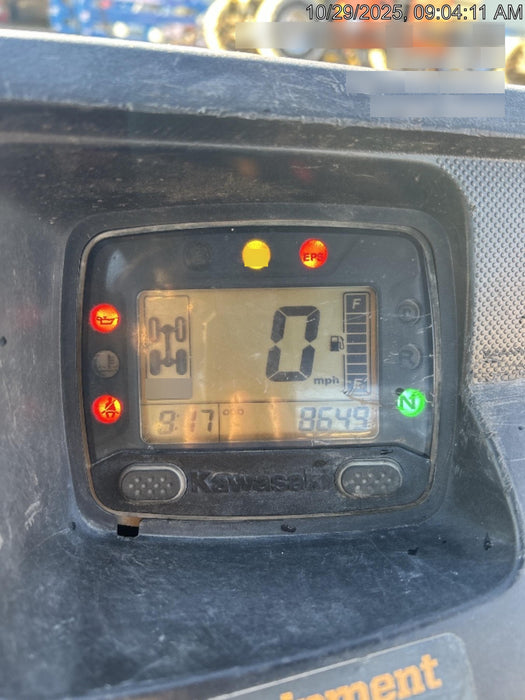 Kawasaki Mule PRO-DXT Kawasaki Mule 4x4 Diesel UTV w/Hard Top, Windshield, Beacon, Backup Alarm, ES Keypad/Hardware Installed