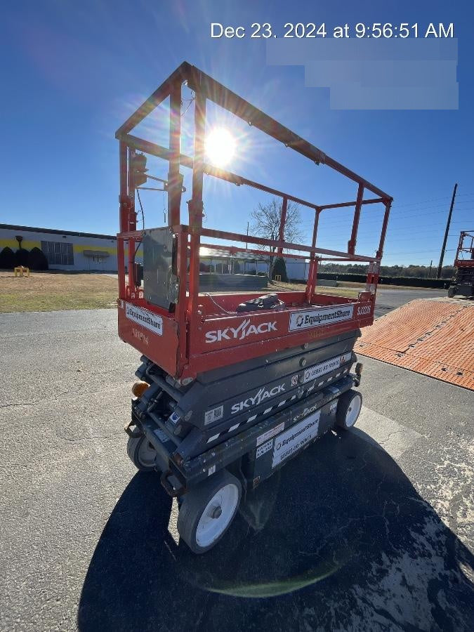 2021 SKYJACK SJ3226