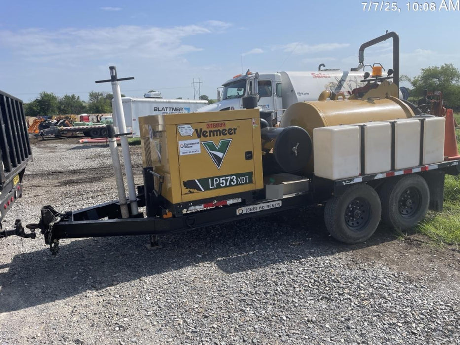 2023 Vac-Tron LP573XDT T4 Koehler Diesel Engine, 500 Gallon Debris Tank, x2 100 Gallon Water Tanks