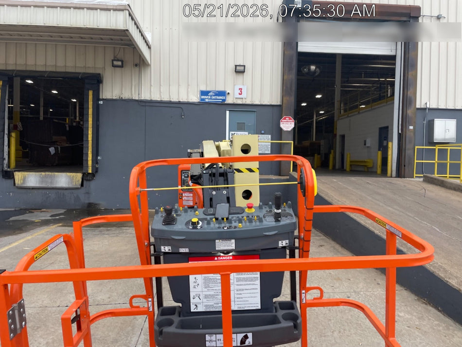 2026 JLG E450AJ