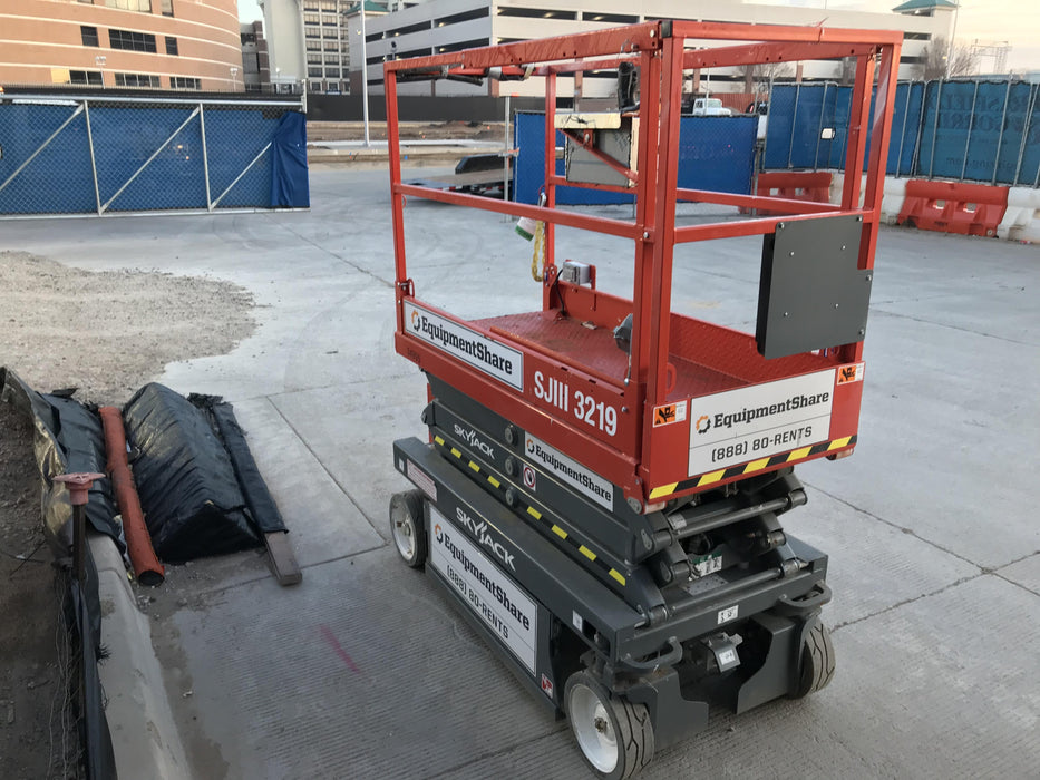 2019 Skyjack SJIII-3219 Standard Options, Trojan Batteries