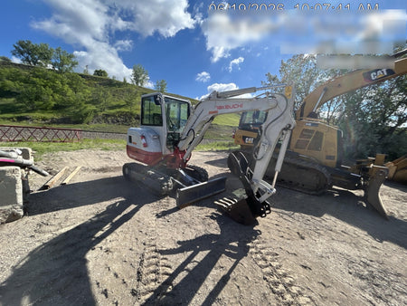 2025 TAKEUCHI TB235-2CR