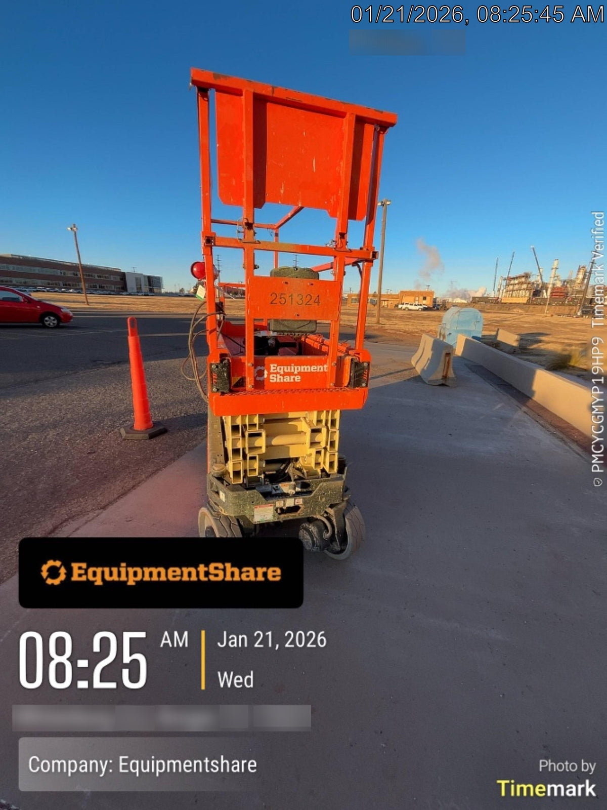 2022 JLG ES2632