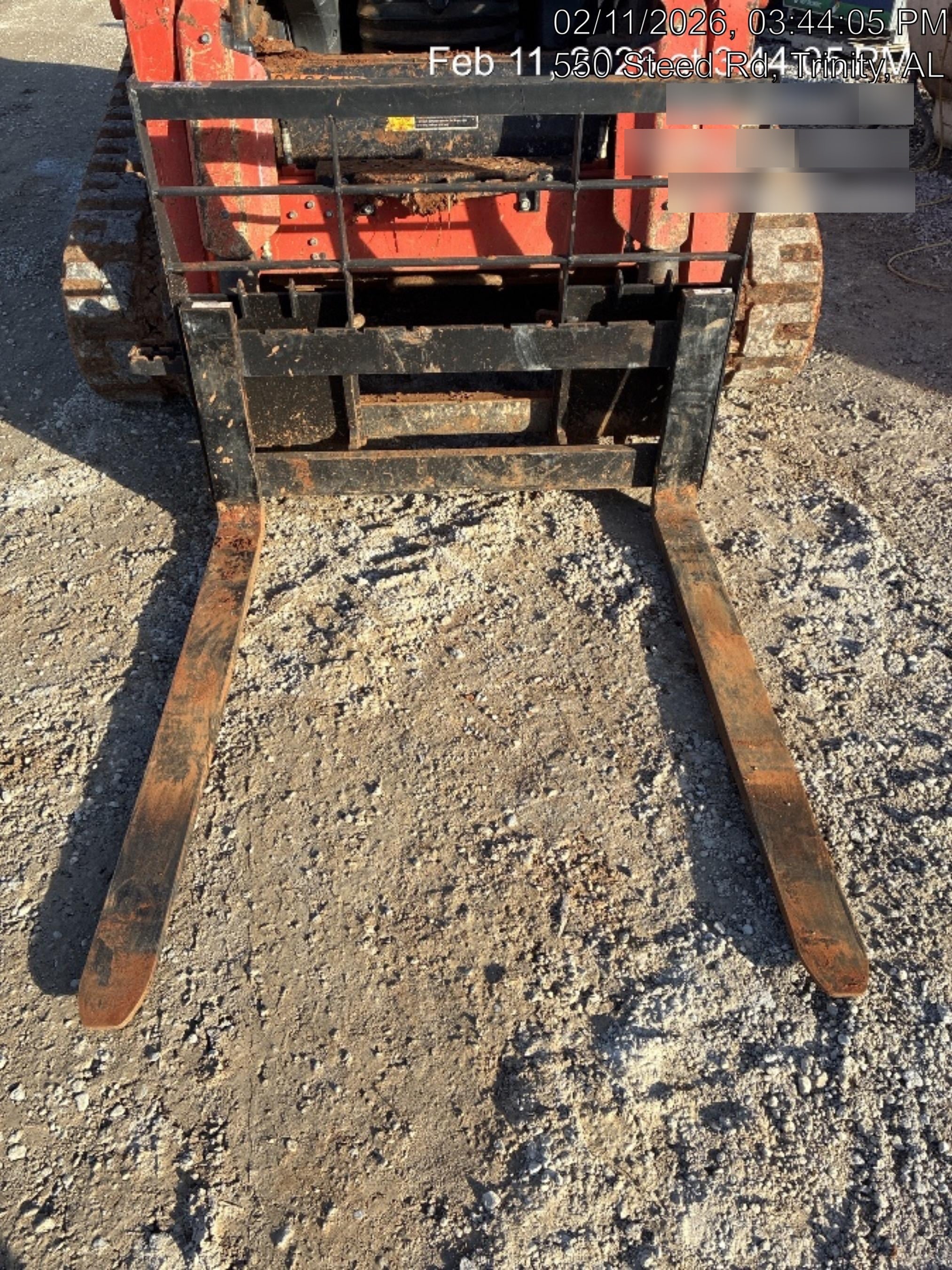 2025 ARROW MATERIAL HANDLING 48" Pallet Forks - Arrow