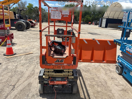 2022 JLG ES1330L