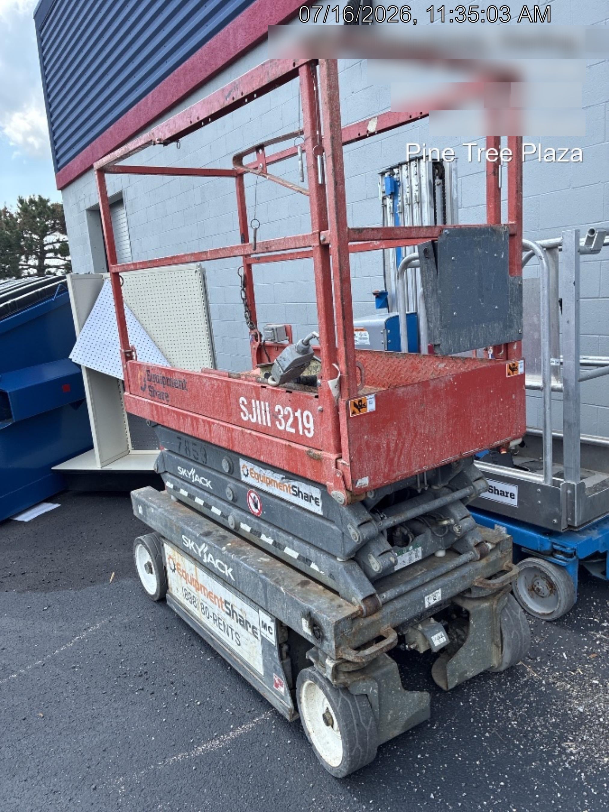 2018 Skyjack SJIII-3219 Skyjack SJIII3219 Scissor Lift w/Trojan Batteries