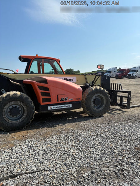 2021 JLG 1732