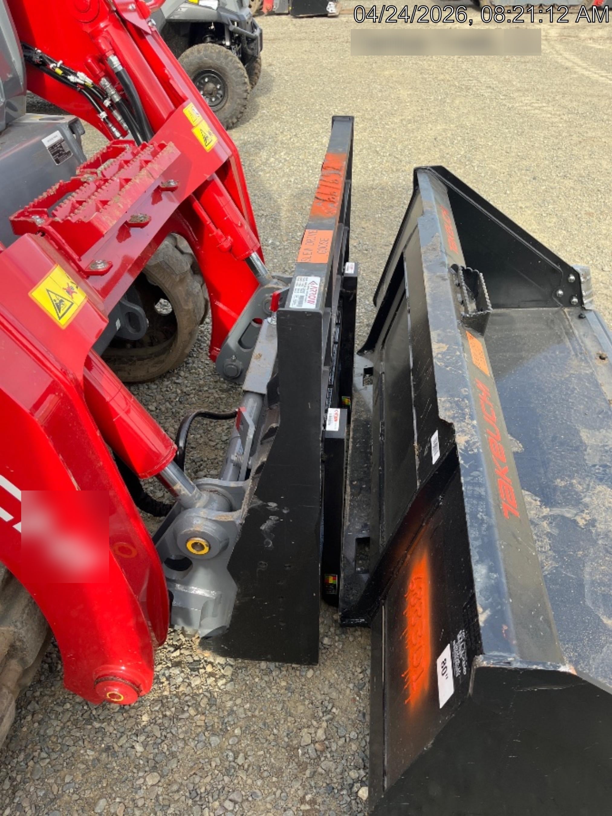 2026 ARROW MATERIAL HANDLING 72" Pallet Forks - Arrow