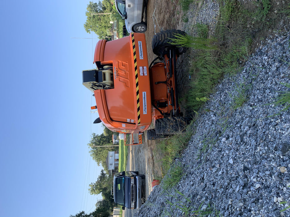 2020 JLG 660SJ