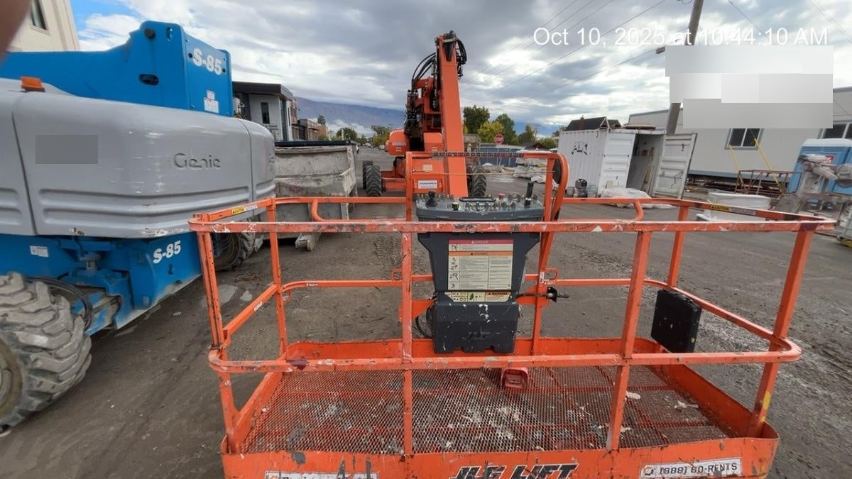 2019 JLG 1350SJP