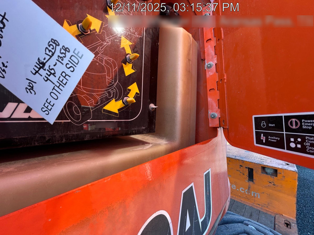 2019 JLG 800AJ