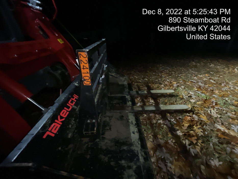 2022 ARROW MATERIAL HANDLING 48" Pallet Forks - Arrow