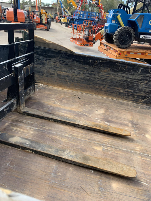 2022 ARROW MATERIAL HANDLING 48" Pallet Forks - Arrow