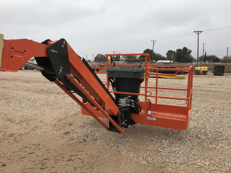 2019 JLG 600AJ
