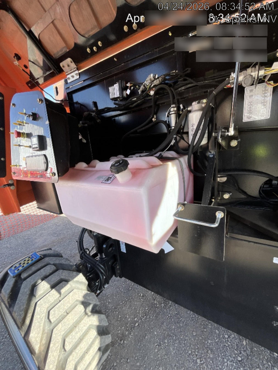 2025 JLG 660SJ