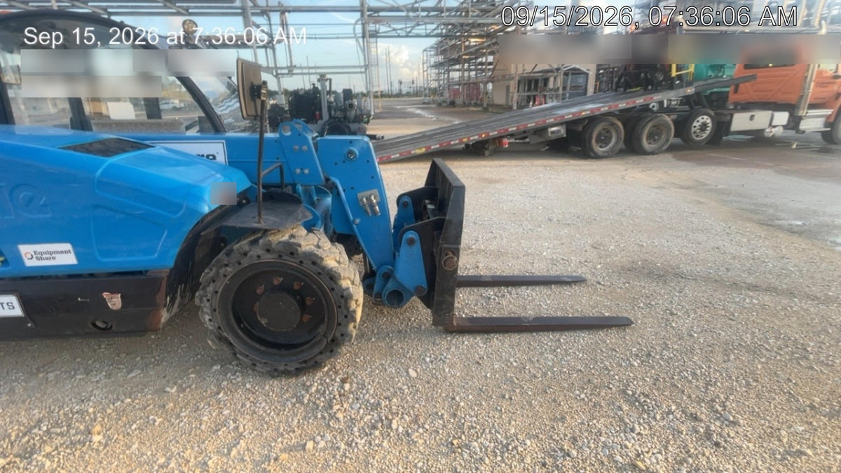 2020 Genie GTH-5519 Cab/Heat/Air, Solid Tires, Work Lights, Beacon, Aux Hydraulics, Back up Alarm w/48" Carriage, 48" Forks