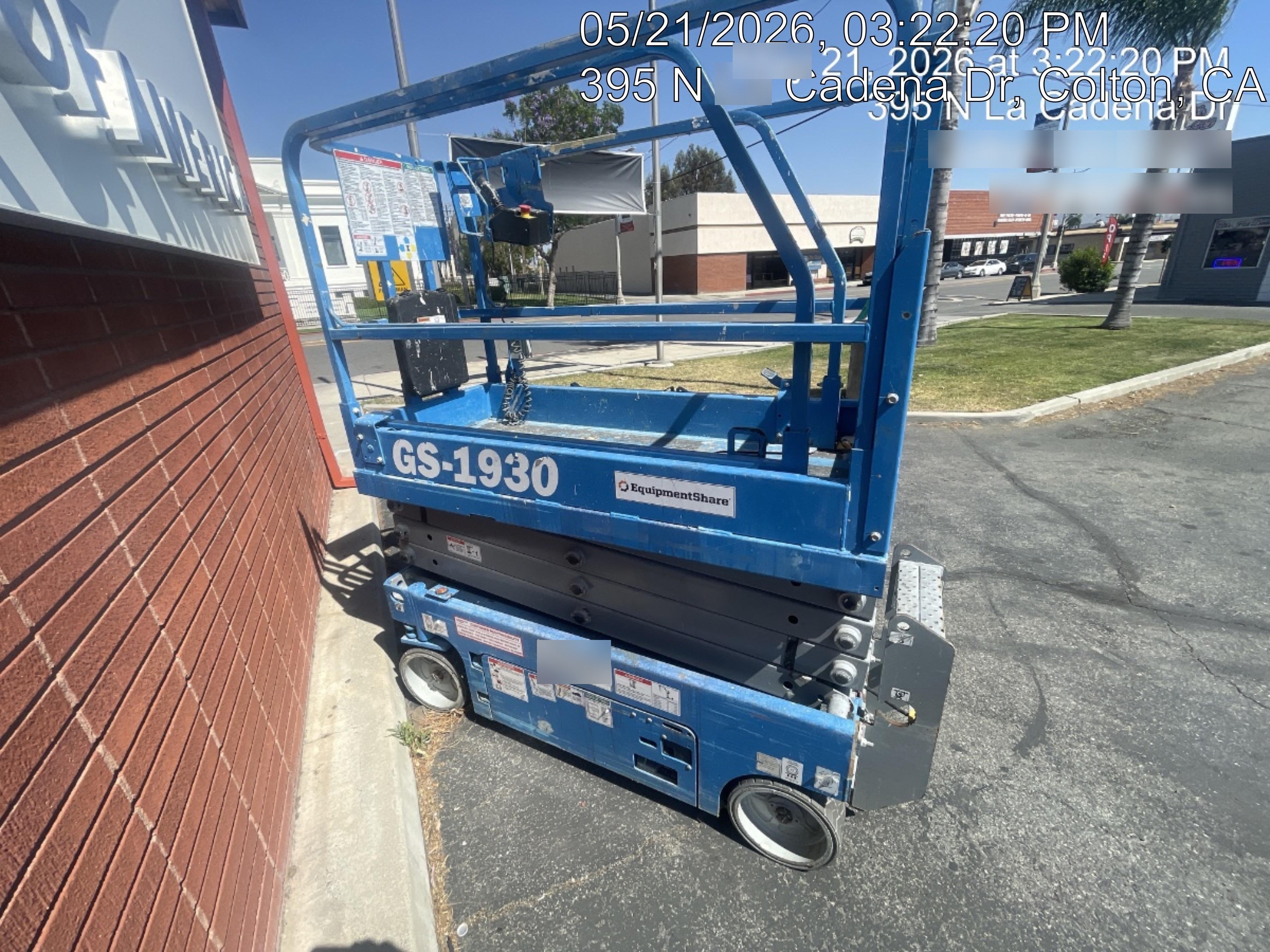 2019 Genie GS-1930 Half Height Swing Gate, 800W Inverter
