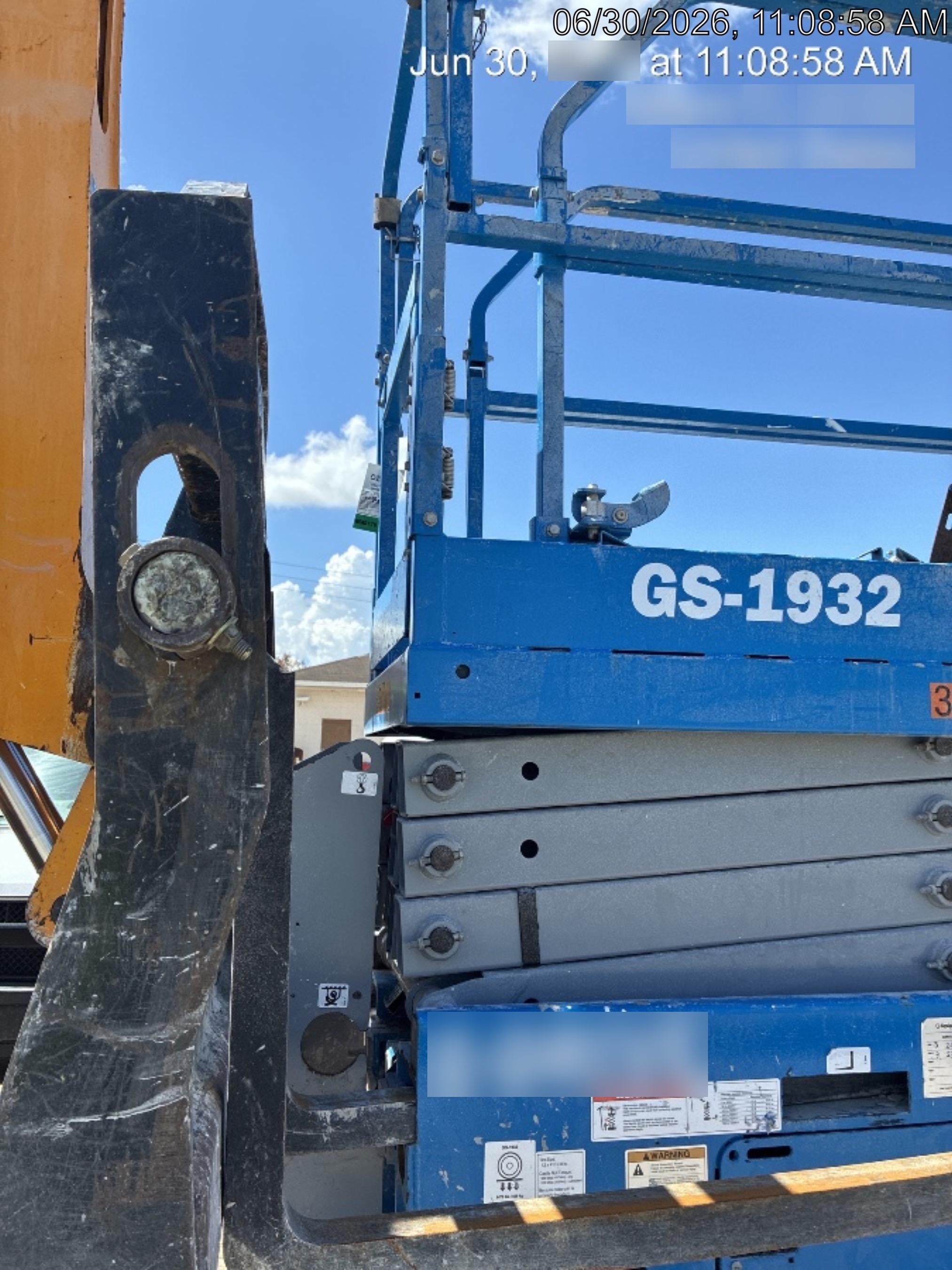 2024 GENIE GS-1932