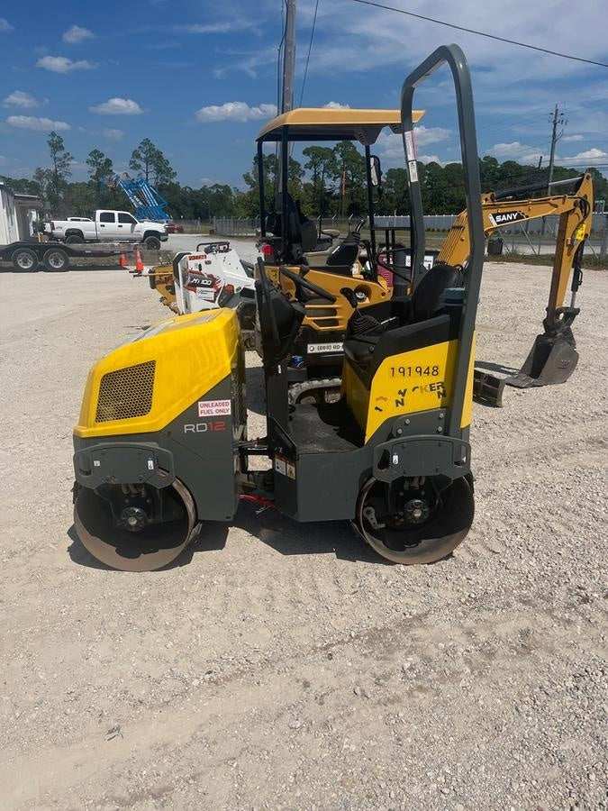 2021 WACKER NEUSON RD12A