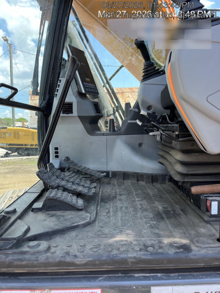 2025 CASE CX220E