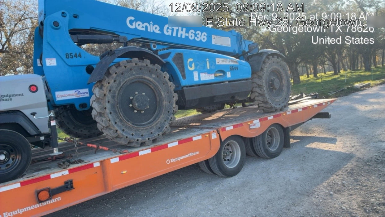 2018 Genie GTH-636 Genie GTH-636 w/Open ROPS, Solid Tires, Work Light/Beacon, 48" Carriage and Forks