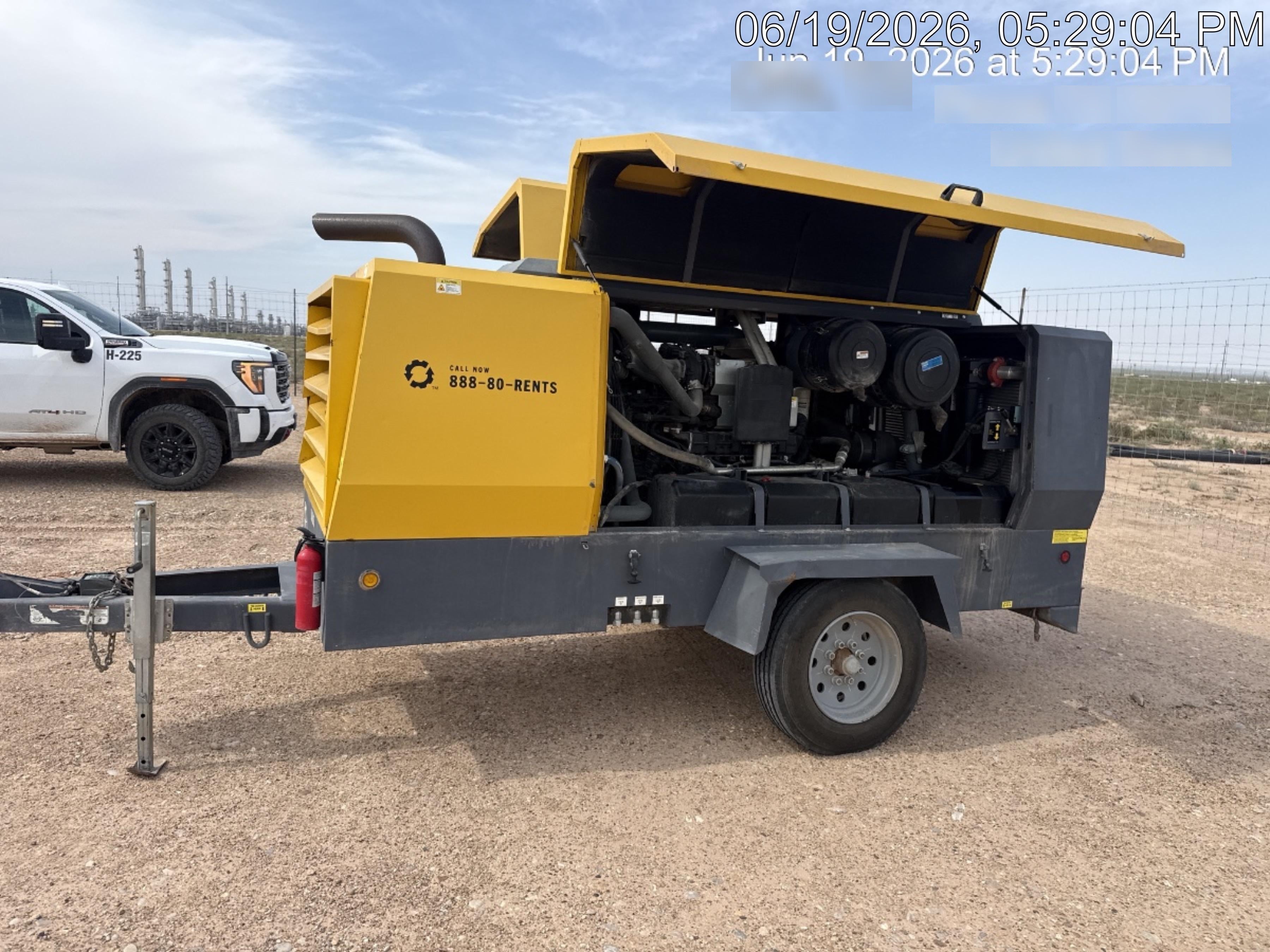 2023 ATLAS COPCO XAS 900