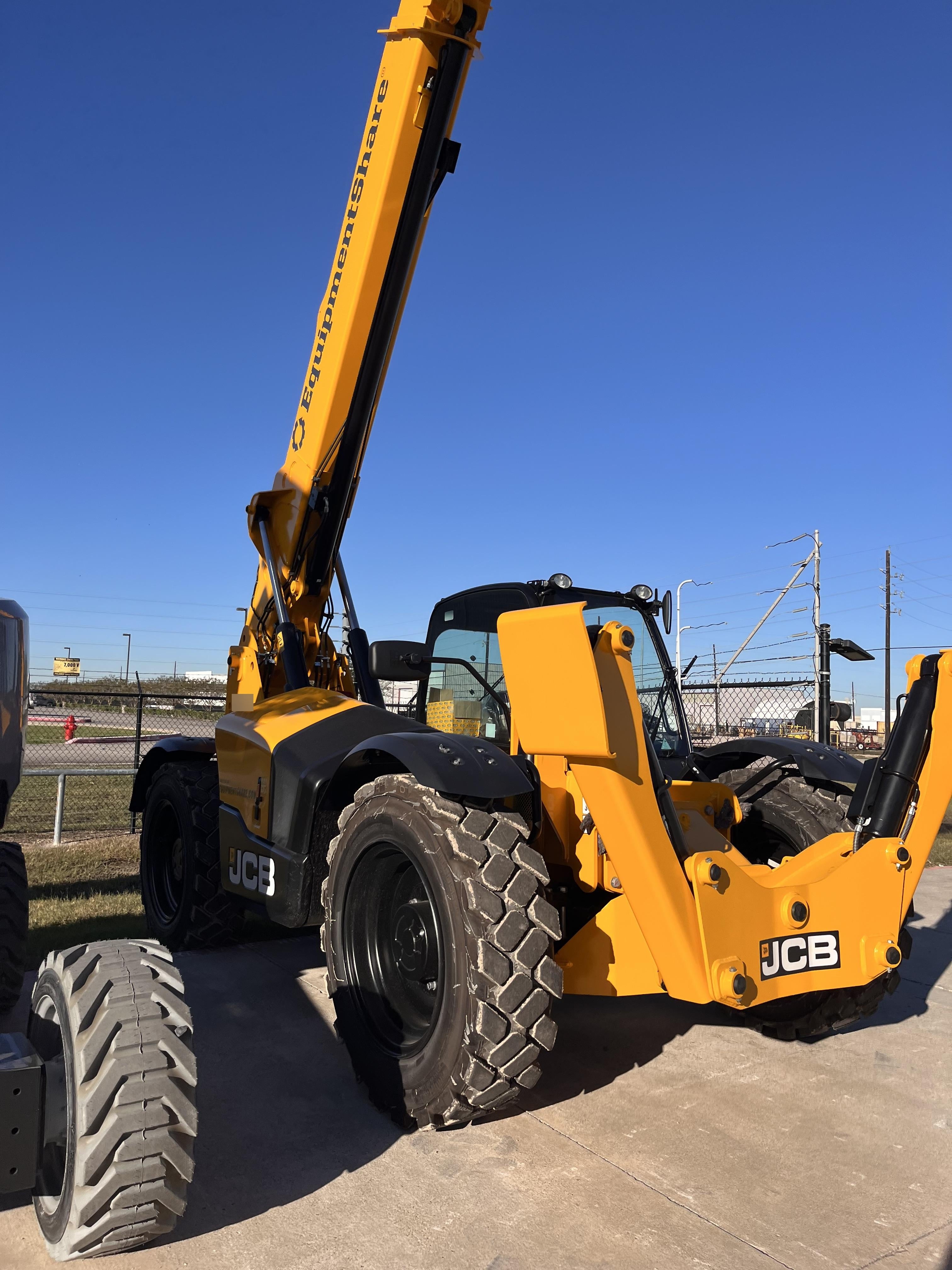 2025 JCB 510-56