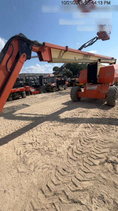2020 JLG 800AJ