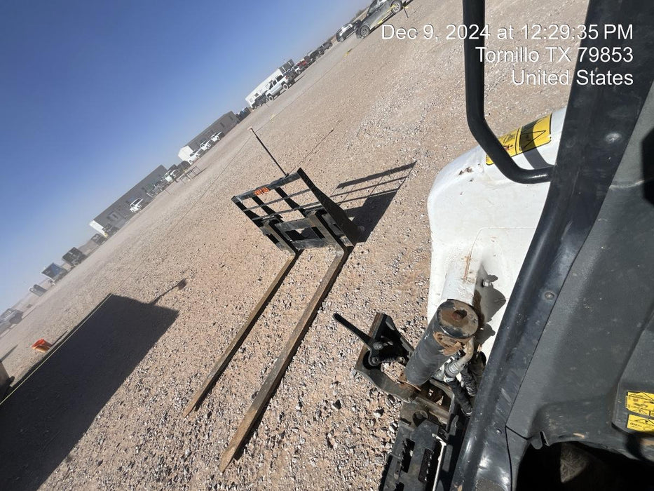 2023 ARROW MATERIAL HANDLING 72" Pallet Forks - Arrow