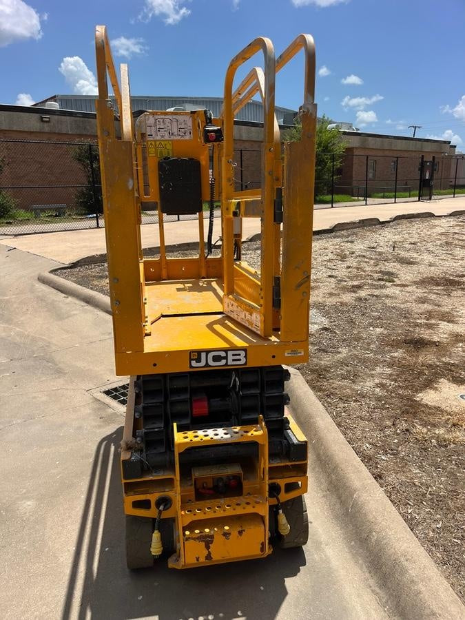 2023 JCB S1930E