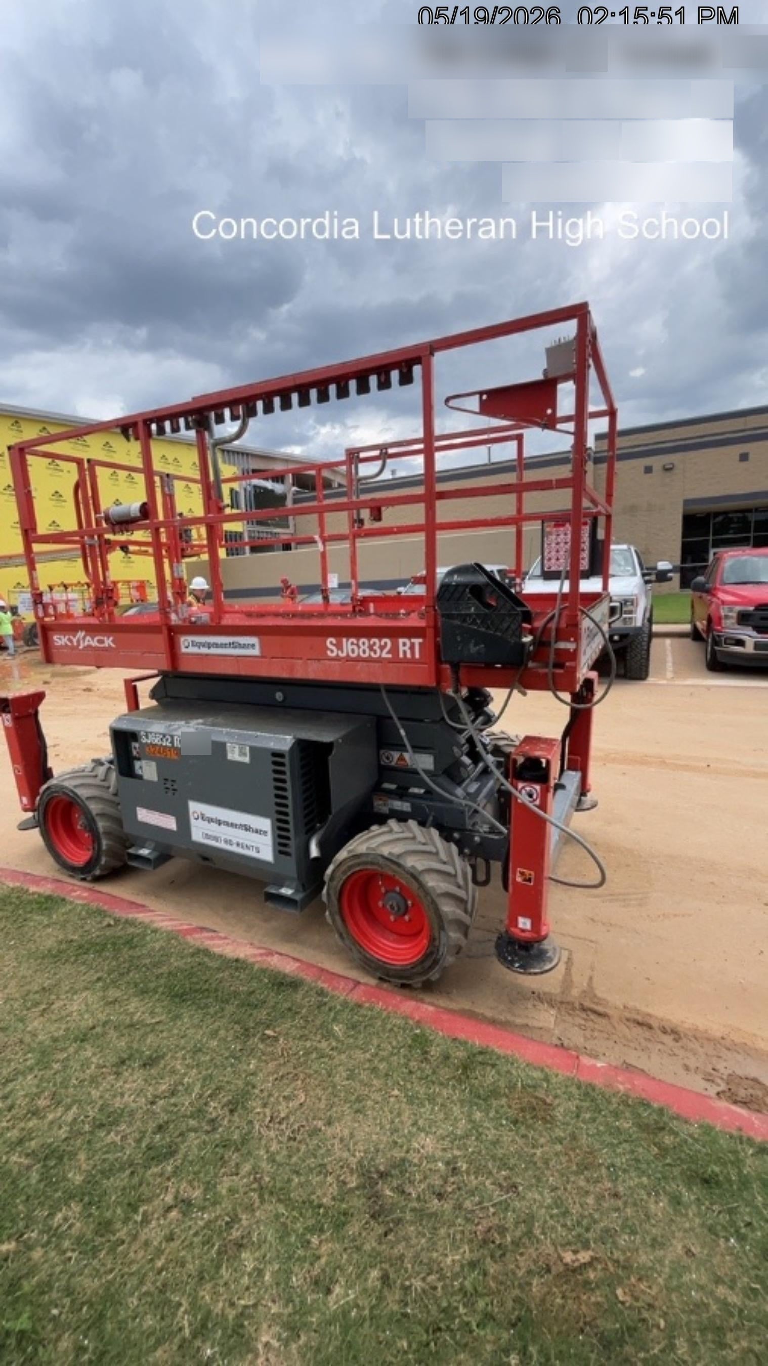 2023 JLG 660SJ