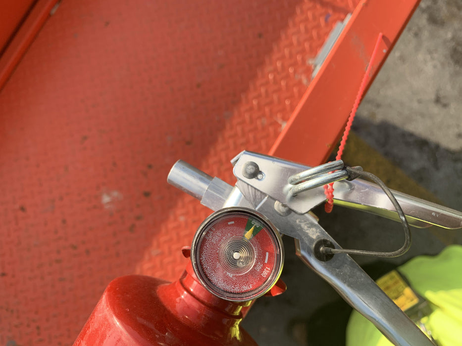 2019 Skyjack SJIII-3226 Standard Options, Trojan Batteries