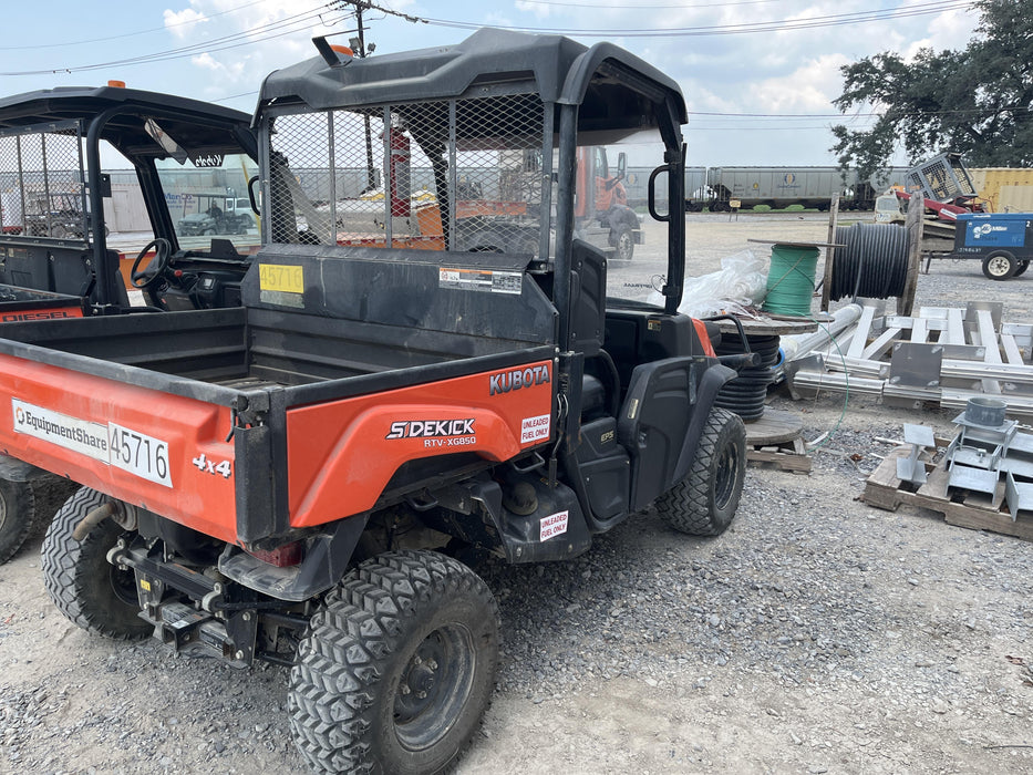 2019 Kubota RTV-XG850WL-H 4wd Utility Cart, Gas, 2 Seat, LED Strobe, Windshield Tempered Glass, Plastic Canopy, Wire Harness Kit, Backup Alarm