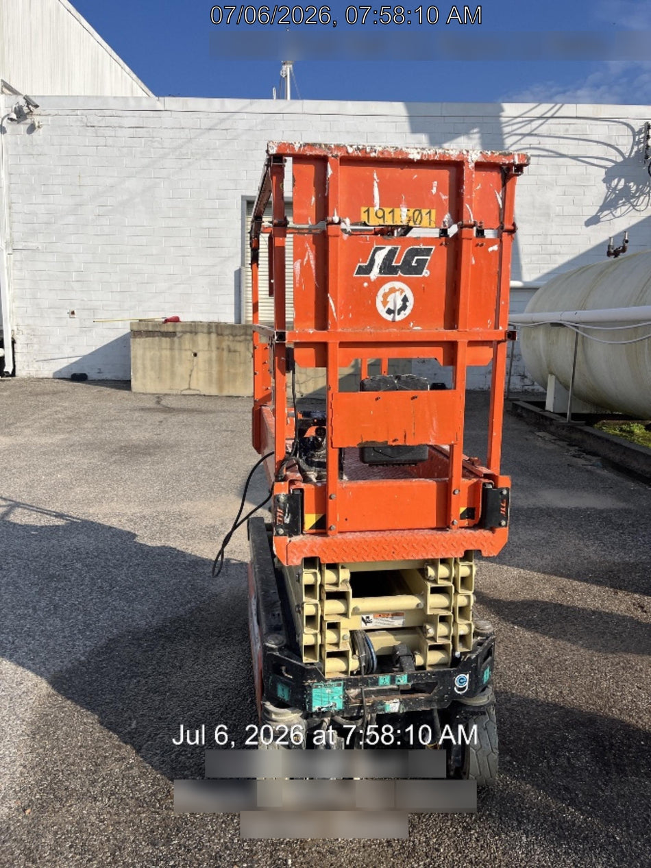 2021 JLG ES1932