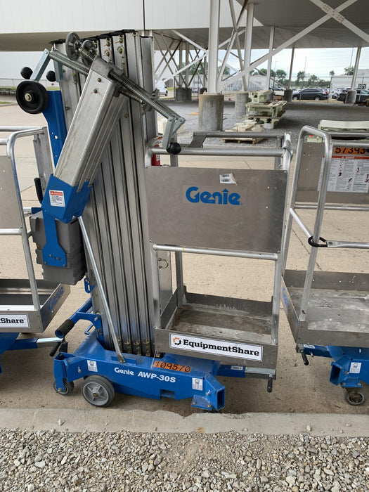 2020 GENIE AWP-30S