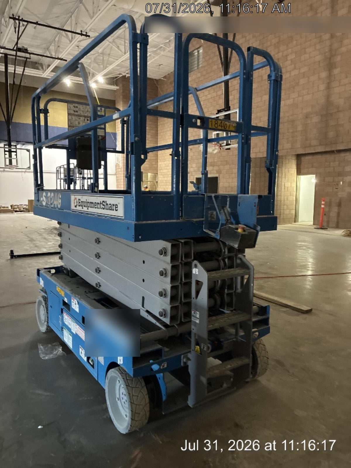 2021 GENIE GS-3246