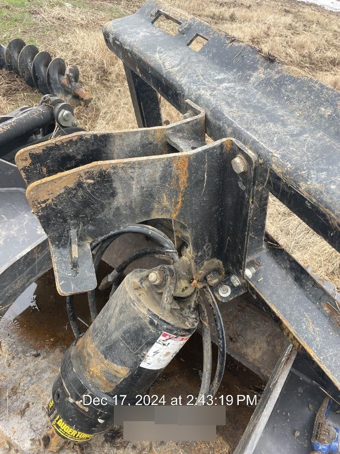 2023 AUGER TORQUE 3300-30