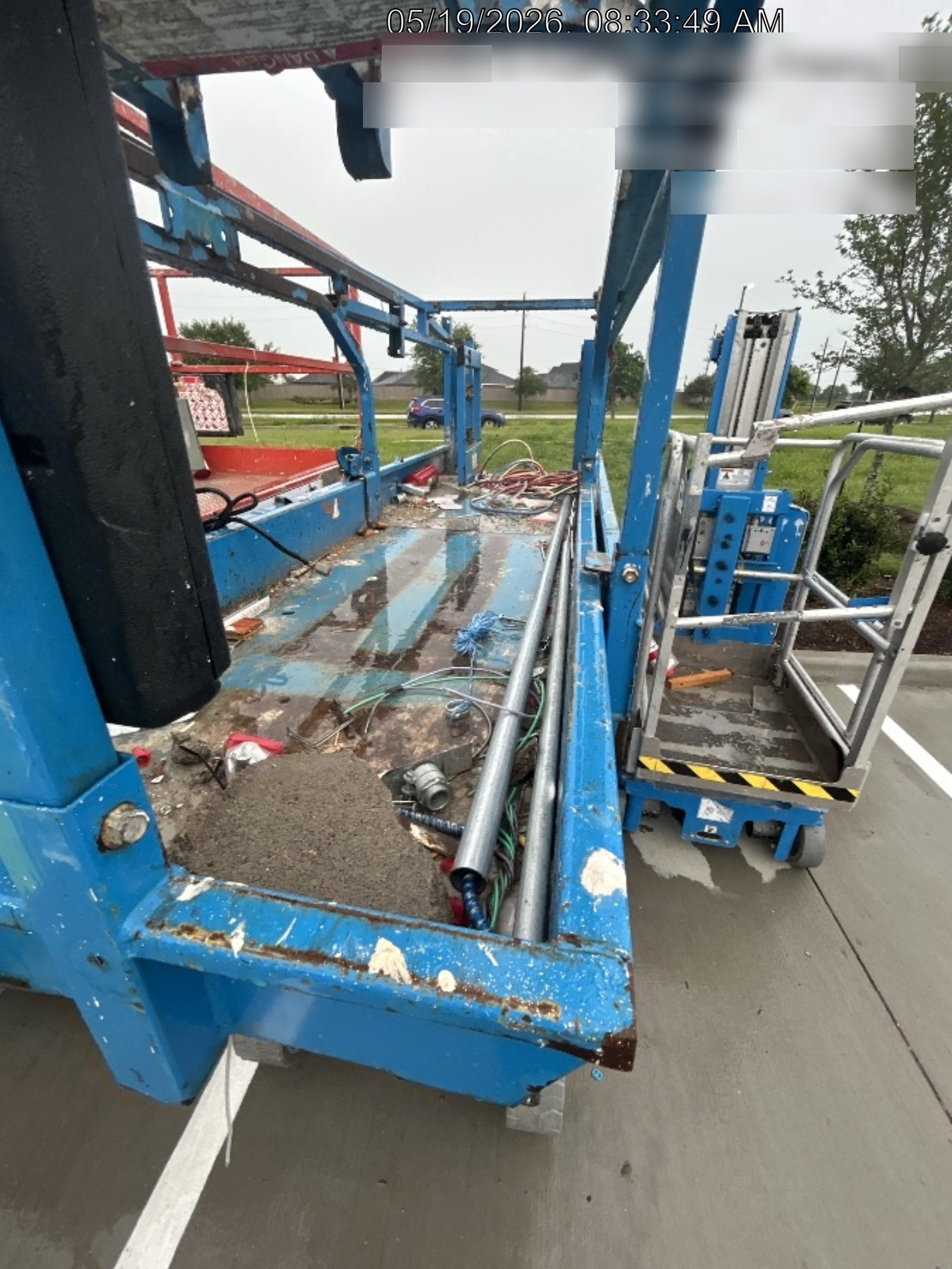 2017 Genie GS-3232 Genie GS3232 Narrow 32' Scissor Lift