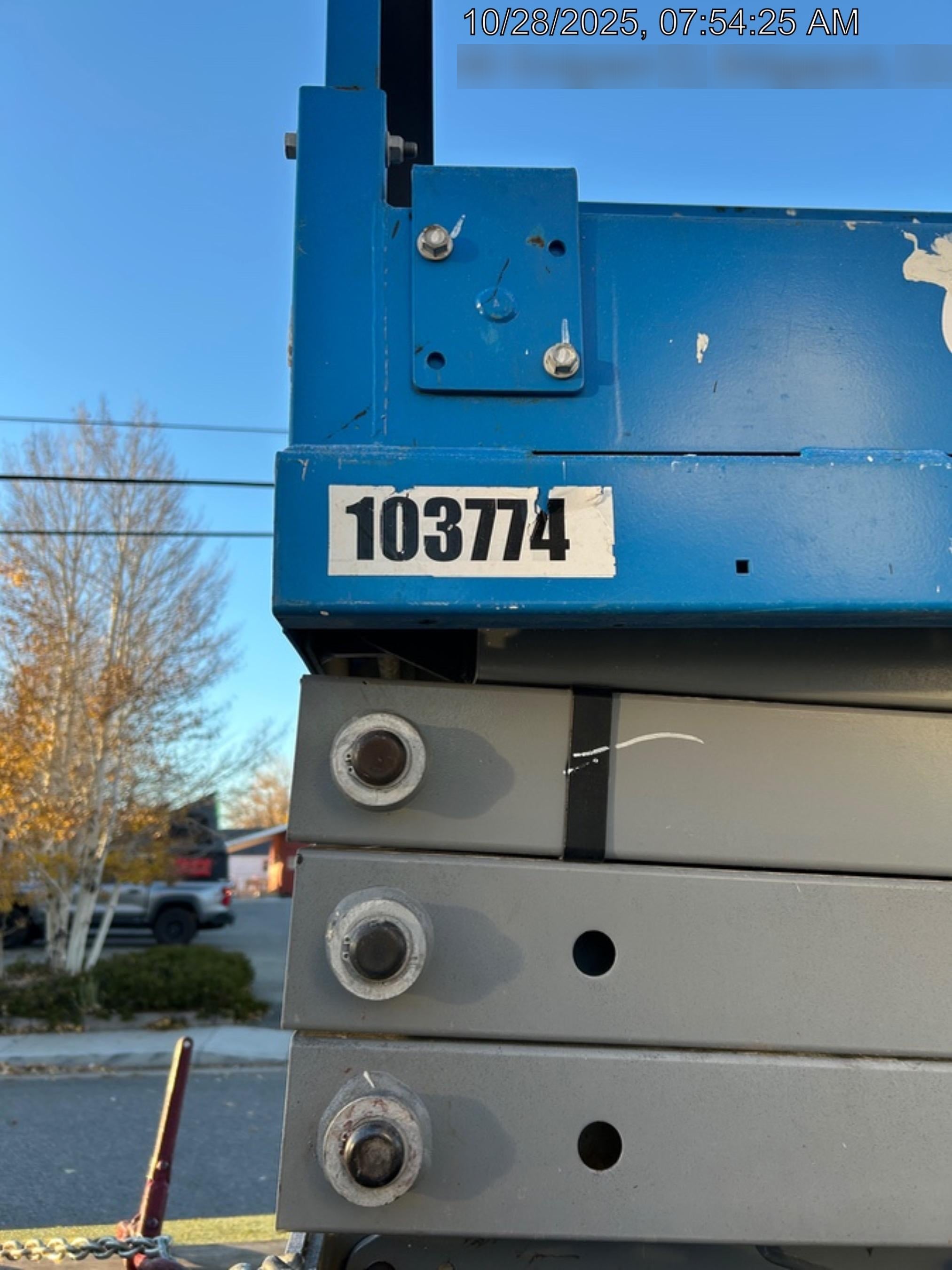 2020 Genie GS-1930 Solid Non Marking Tires, Beacon, Folding rails with half height swing gate, 800W Inverter